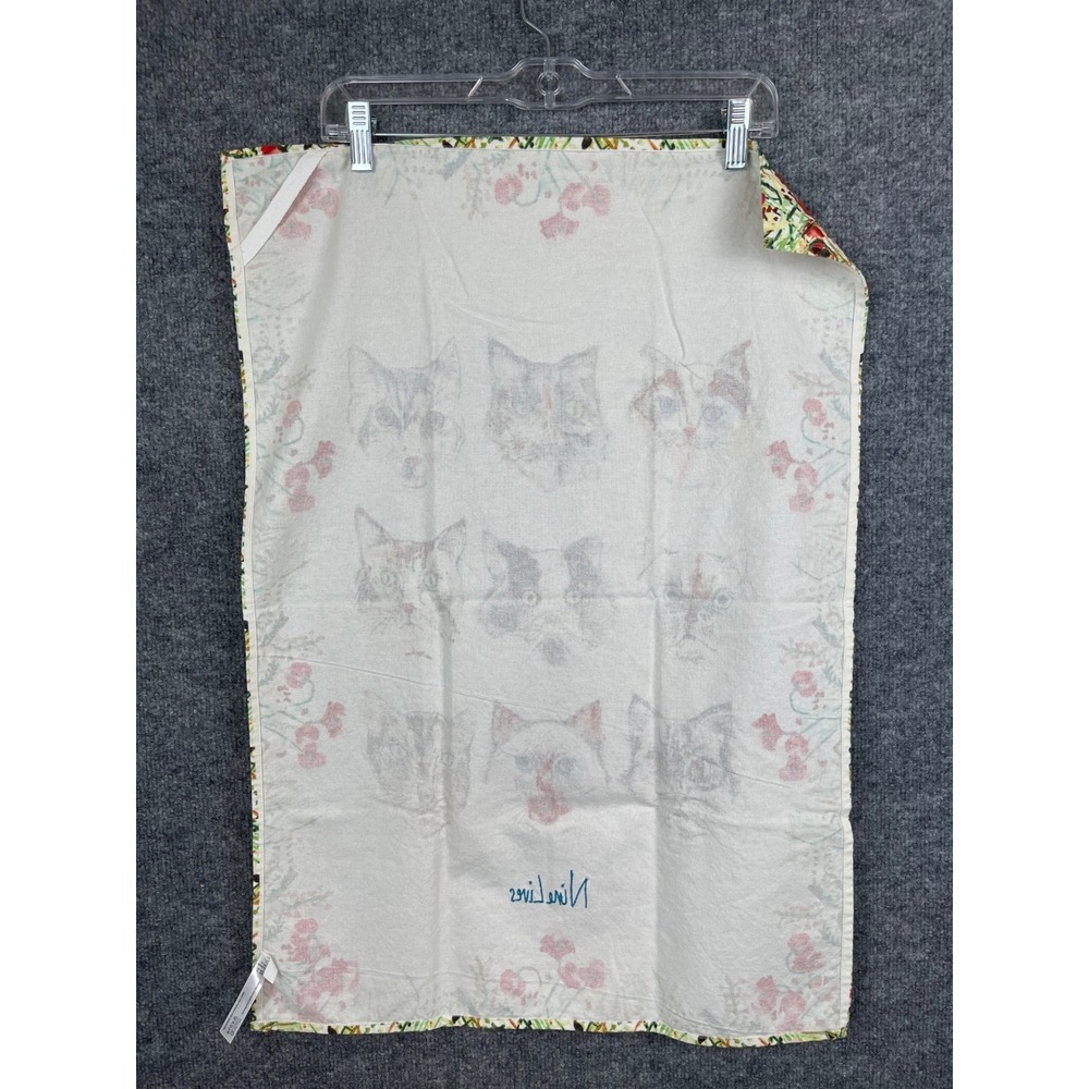 Anthropology Tea Towel Unisex 21x28 White Excellent Cat Nine Lives Poppies - Picture 9 of 10